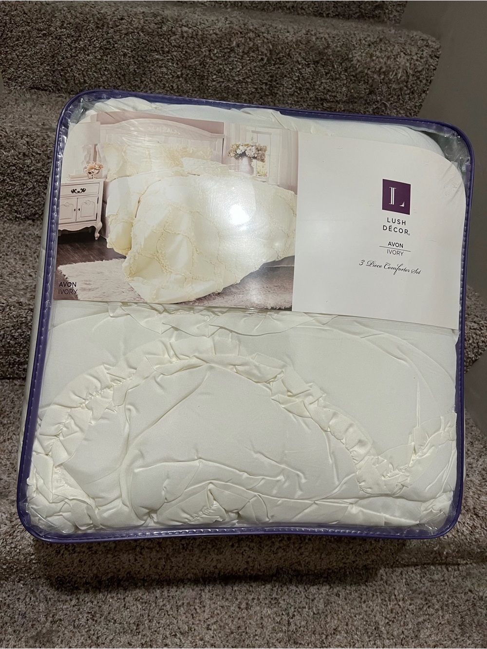 Lush Decor Avon Ivory Comforter Set - Elegant Ivory Bedding